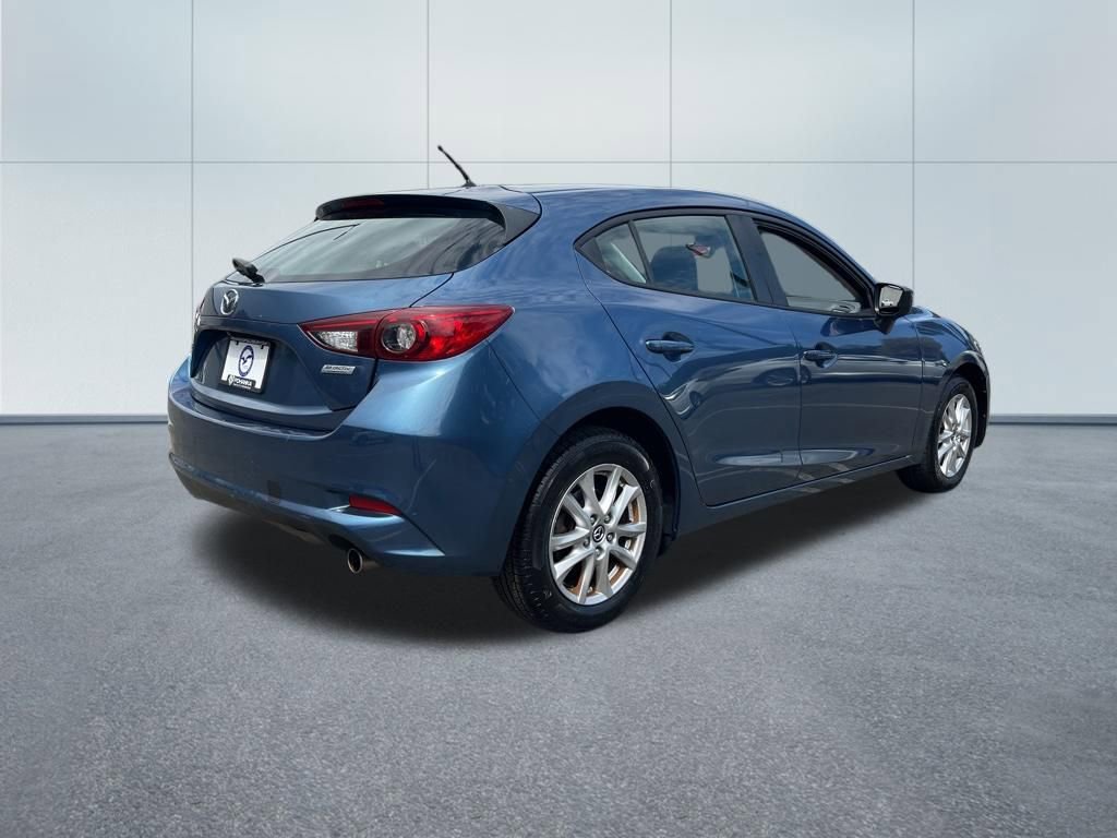 Used 2018 MAZDA MAZDA3 Sport image 5