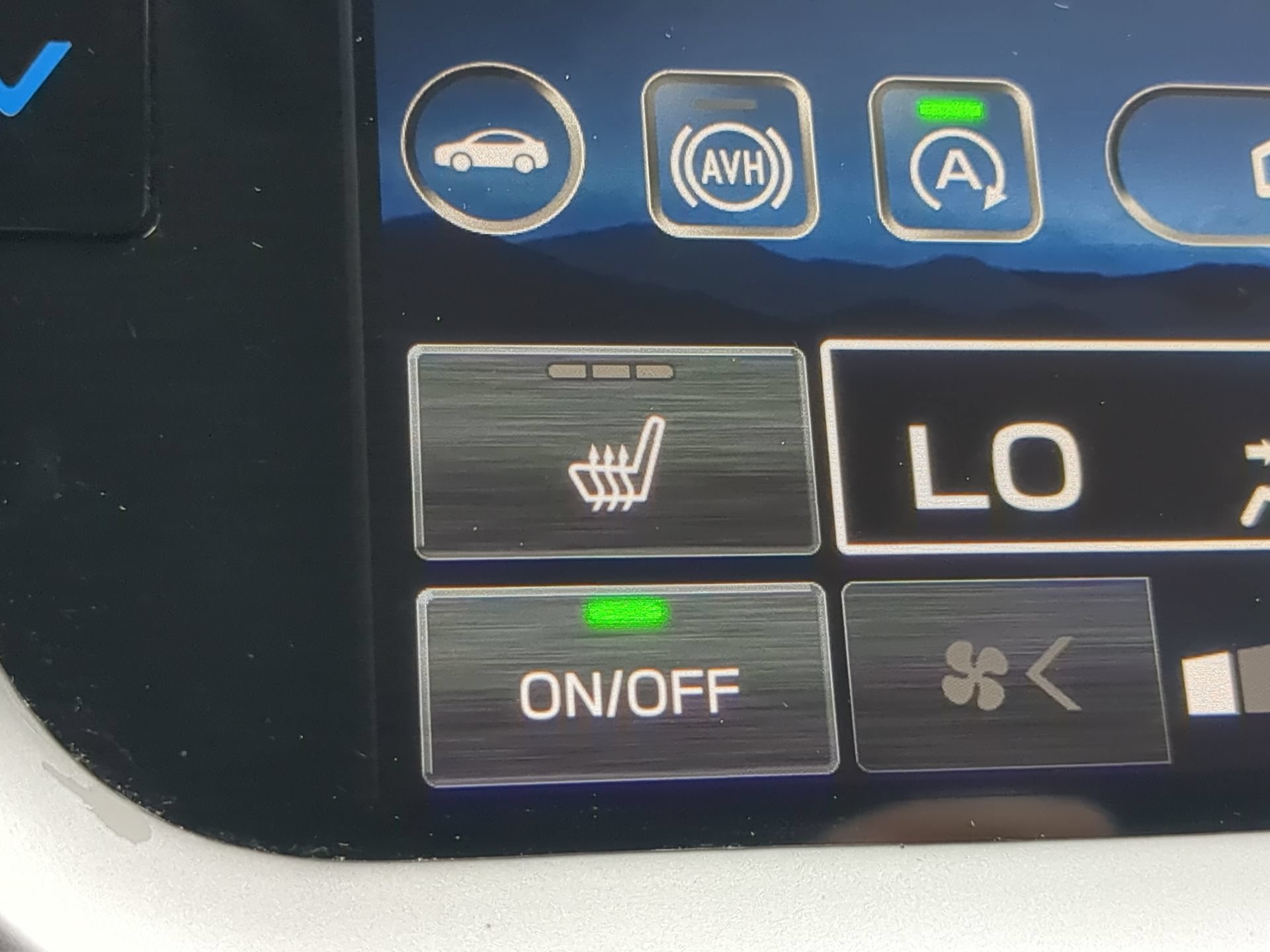 Used 2025 Subaru Outback Premium AWD/4WD image 60