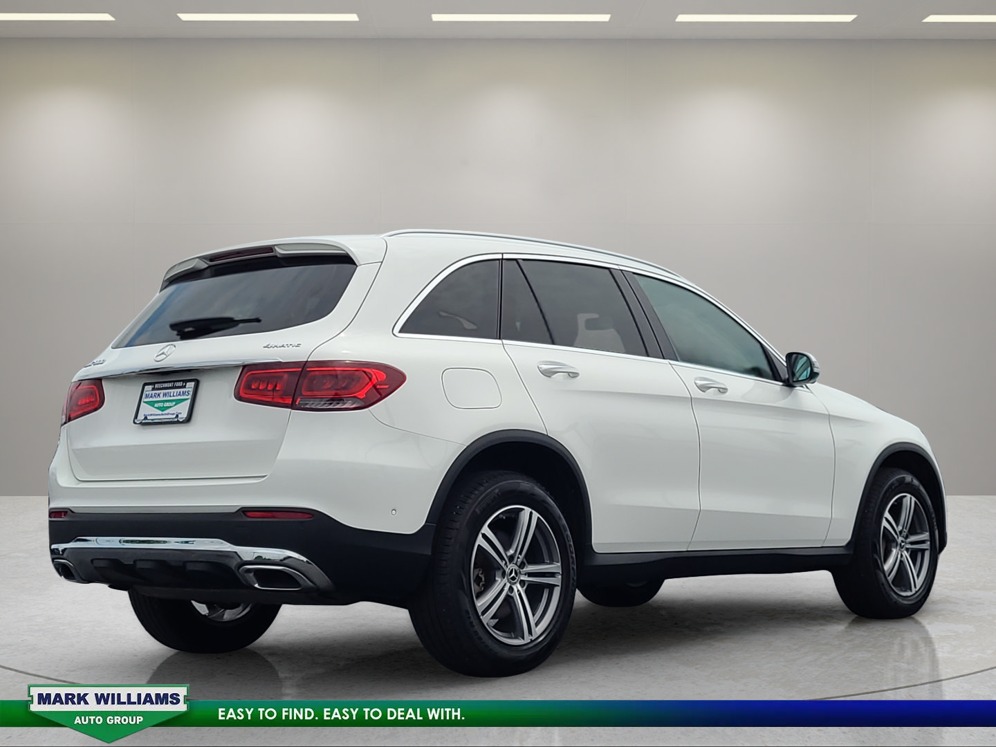 Used 2021 Mercedes-Benz GLC 300 4MATIC image 4