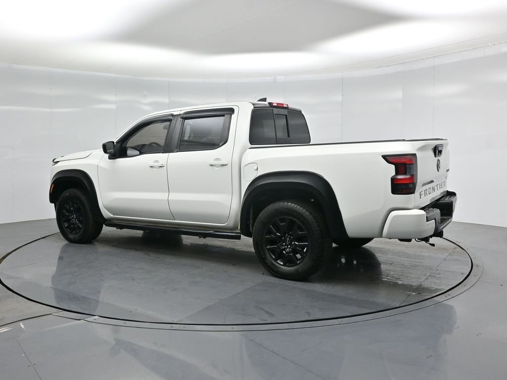 Used 2022 Nissan Frontier SV w/ Technology Package image 17