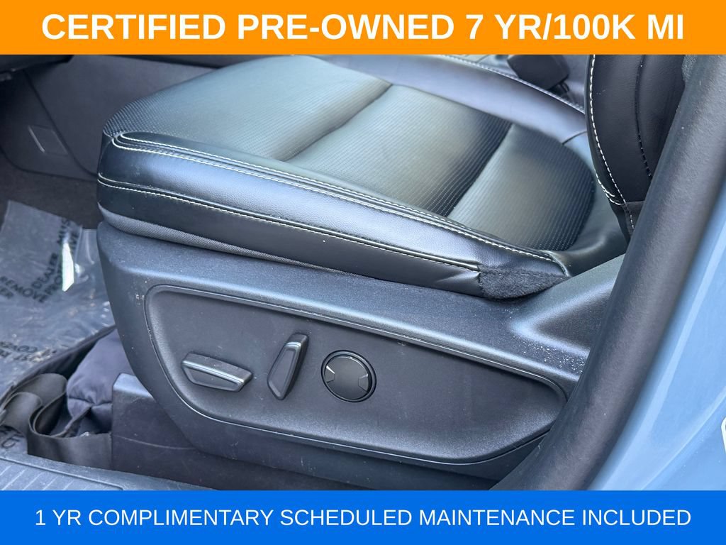 Certified 2025 Ford Escape Platinum AWD/4WD image 30