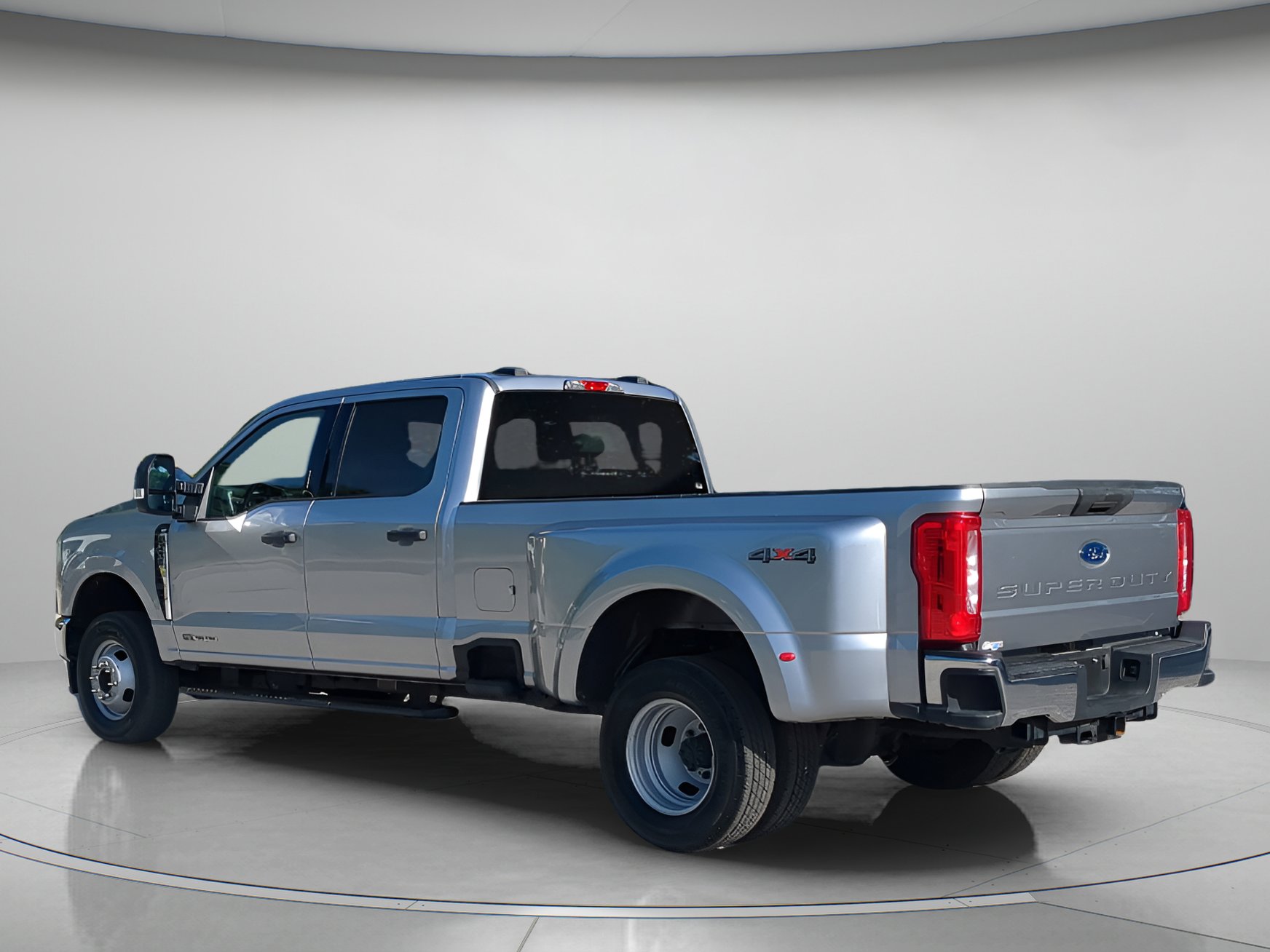 Certified 2024 Ford F350 XLT AWD/4WD image 42
