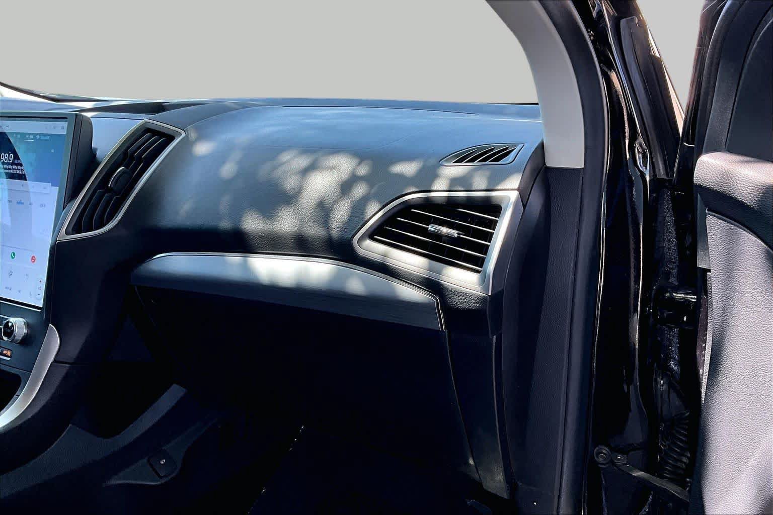 Certified 2022 Ford Edge SEL AWD/4WD image 19