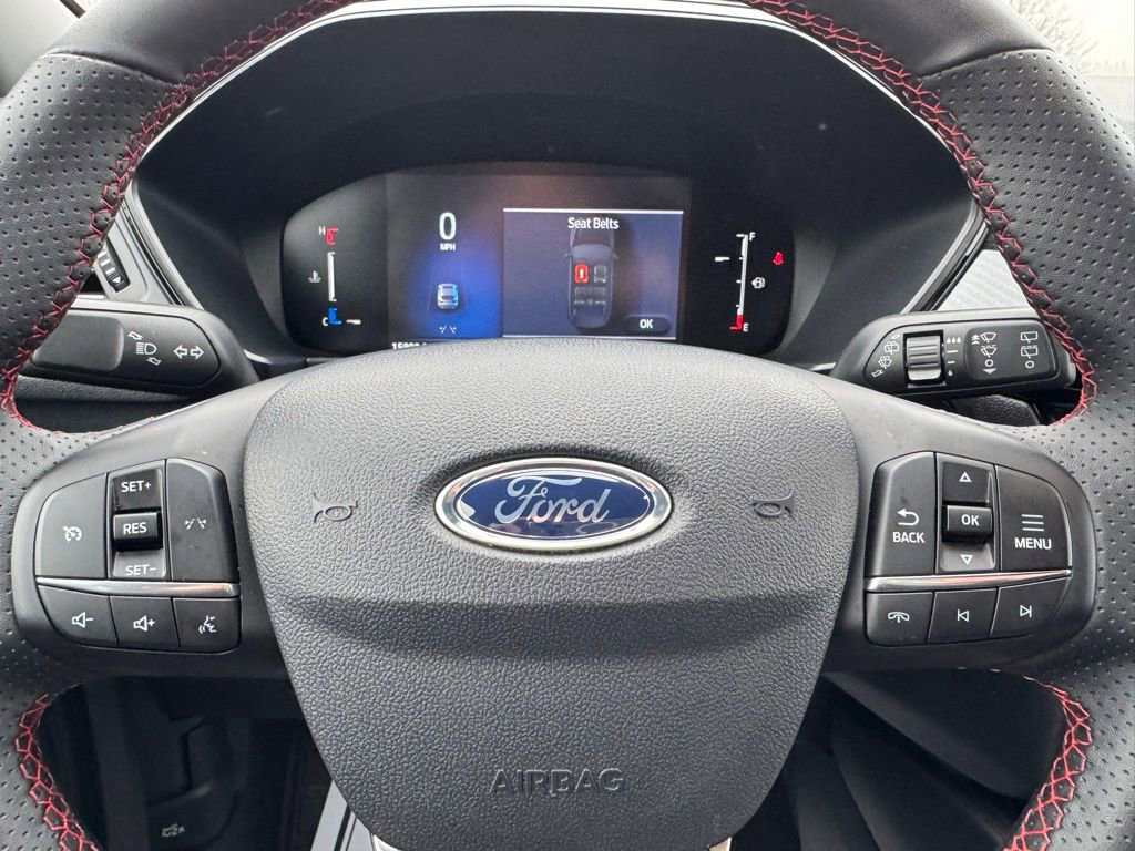 Certified 2025 Ford Escape ST-Line image 15