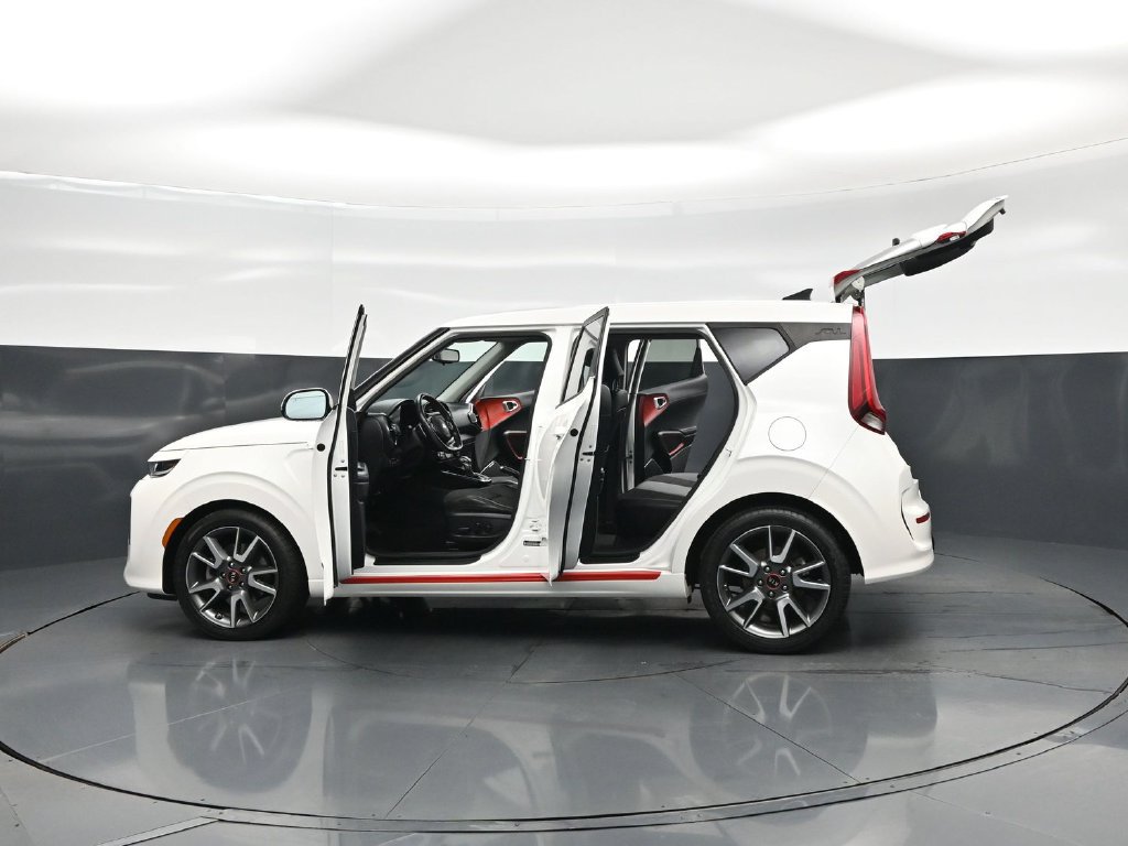 Used 2021 Kia Soul Turbo FWD image 35