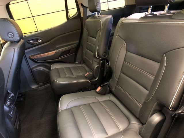 Used 2019 GMC Acadia Denali w/ Technology Package AWD/4WD image 22