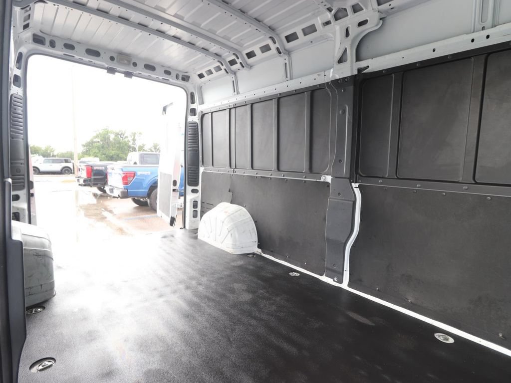 Used 2023 RAM ProMaster 2500 FWD image 15