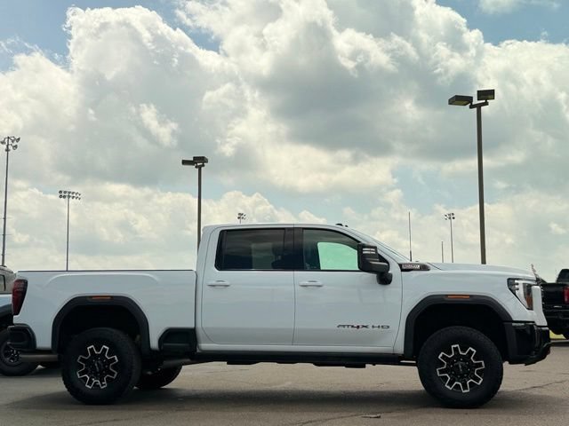Used 2024 GMC Sierra 2500 AT4X AWD/4WD image 37