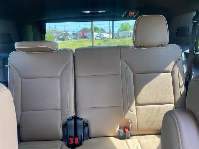 Used 2021 Chevrolet Tahoe Premier w/ Premium Package image 32