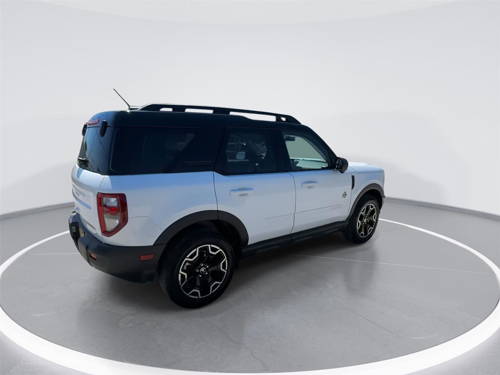 Certified 2025 Ford Bronco Sport Outer Banks w/ Outer Banks Tech Package+ image 5