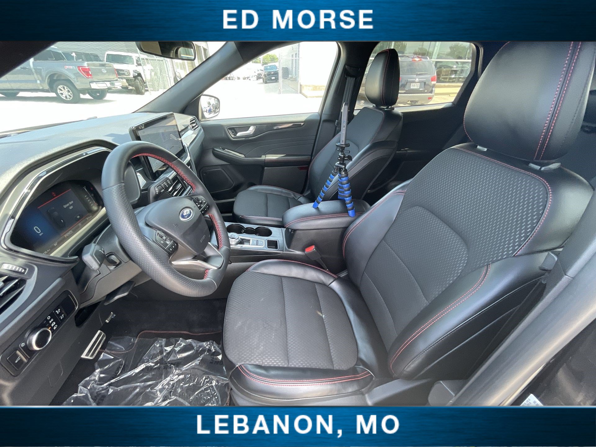 Certified 2023 Ford Escape ST-Line w/ Tech Pack #1 AWD/4WD image 19
