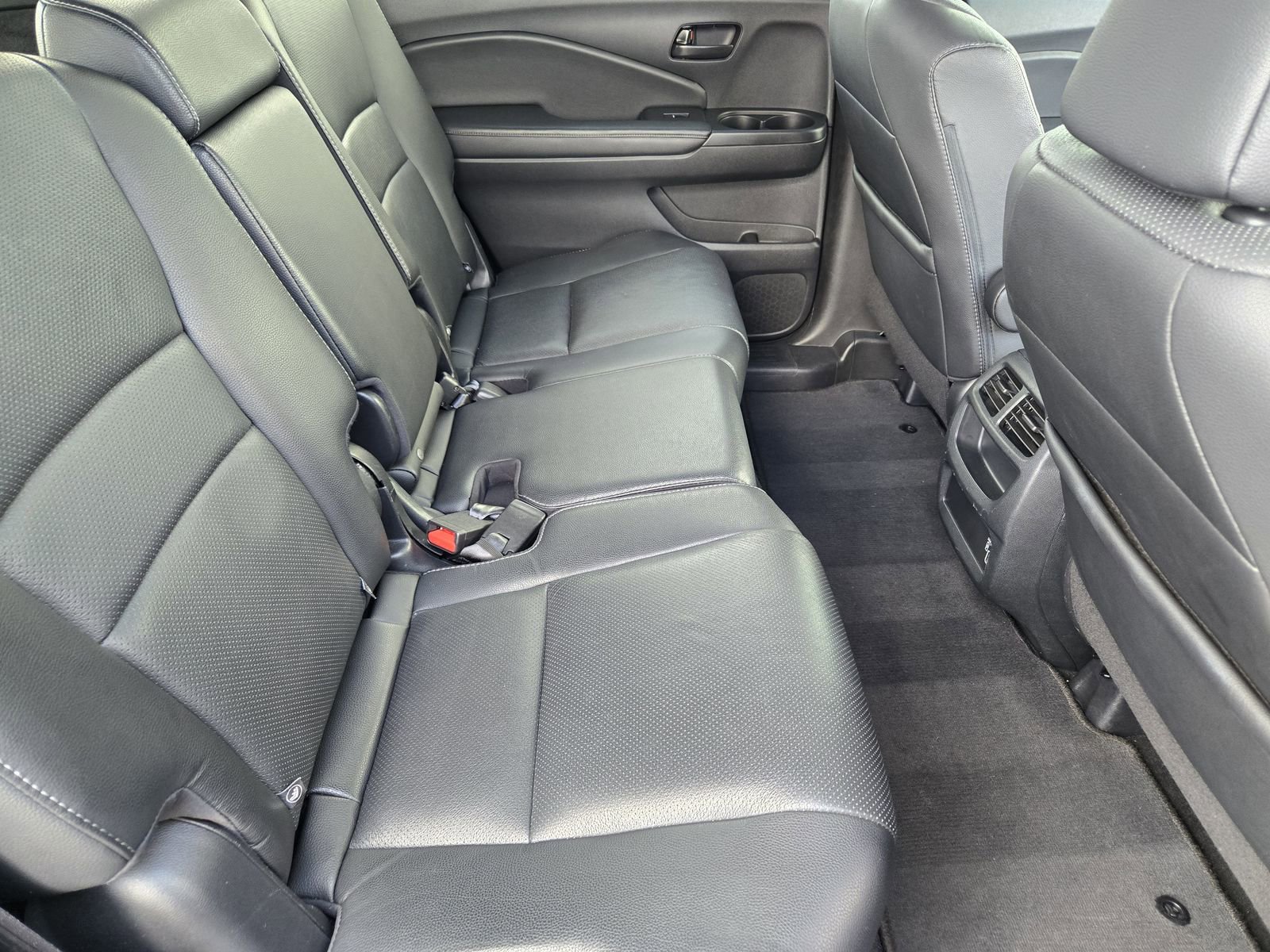 Used 2022 Honda Passport EX-L image 29