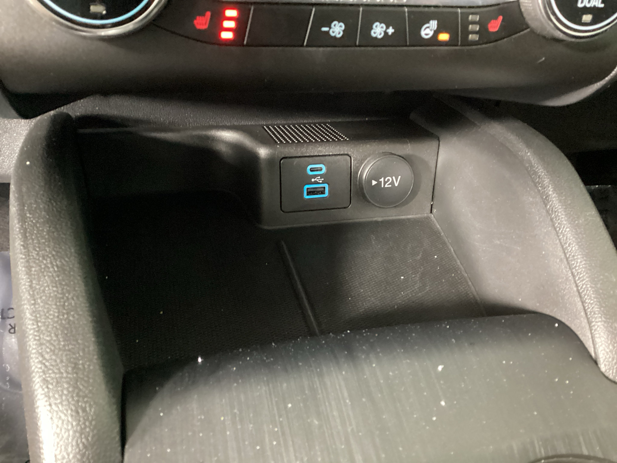 Certified 2023 Ford Escape Active AWD/4WD image 25