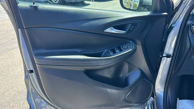 Used 2020 Buick Encore GX Preferred w/ Sport Touring Package FWD image 16