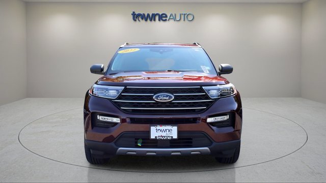Certified 2022 Ford Explorer XLT w/ Equipment Group 202A AWD/4WD image 7