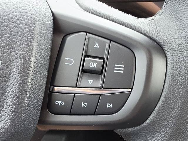 Certified 2025 Ford Ranger Lariat w/ FX4 Off-Road Package AWD/4WD image 19