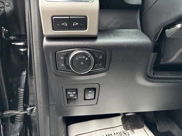 Certified 2018 Ford F150 Lariat image 18