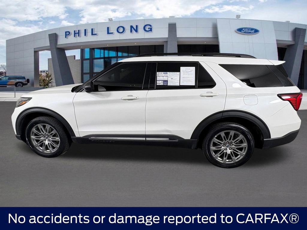 Certified 2025 Ford Explorer Active w/ Active Comfort Package AWD/4WD image 2