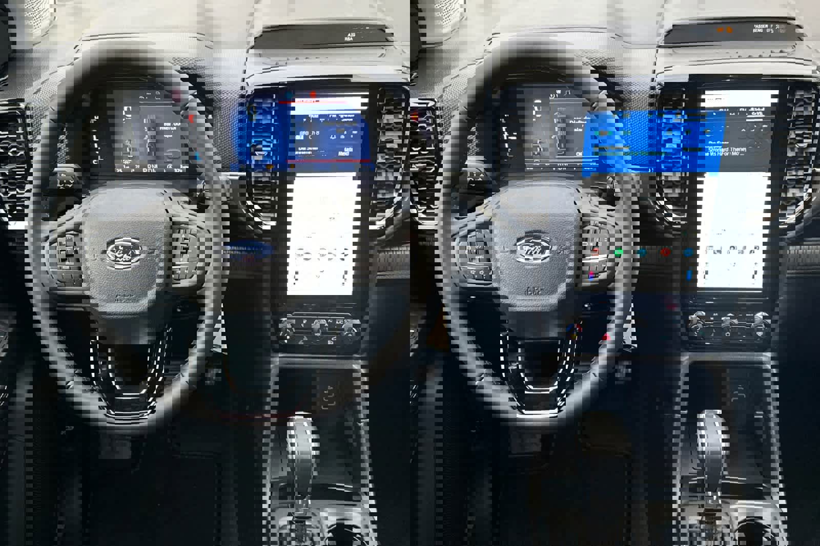 Certified 2025 Ford Ranger XLT w/ Chrome Accent Package image 14