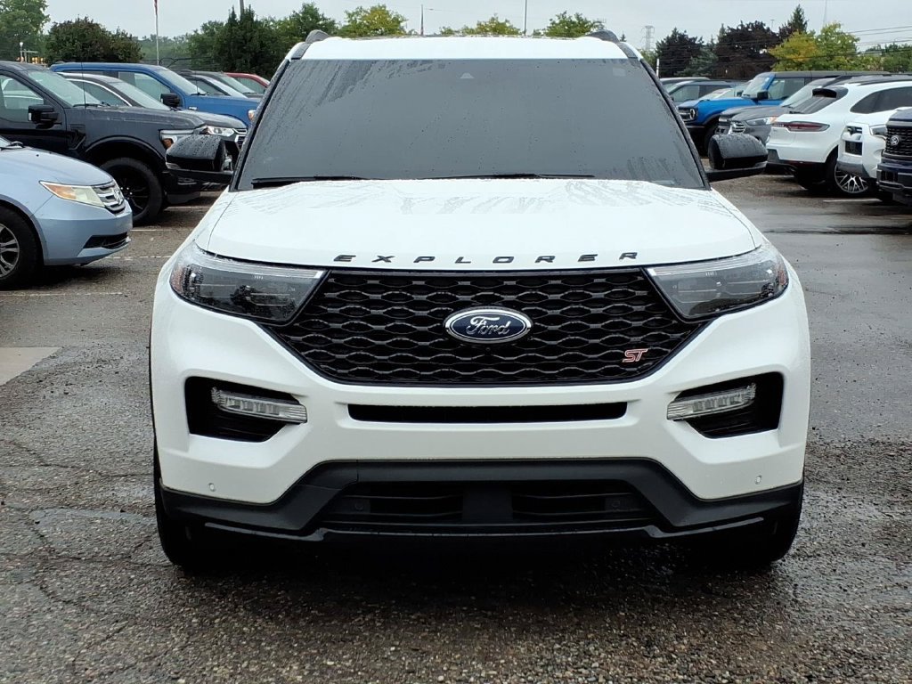 Certified 2023 Ford Explorer ST w/ Equipment Group 401A AWD/4WD image 8
