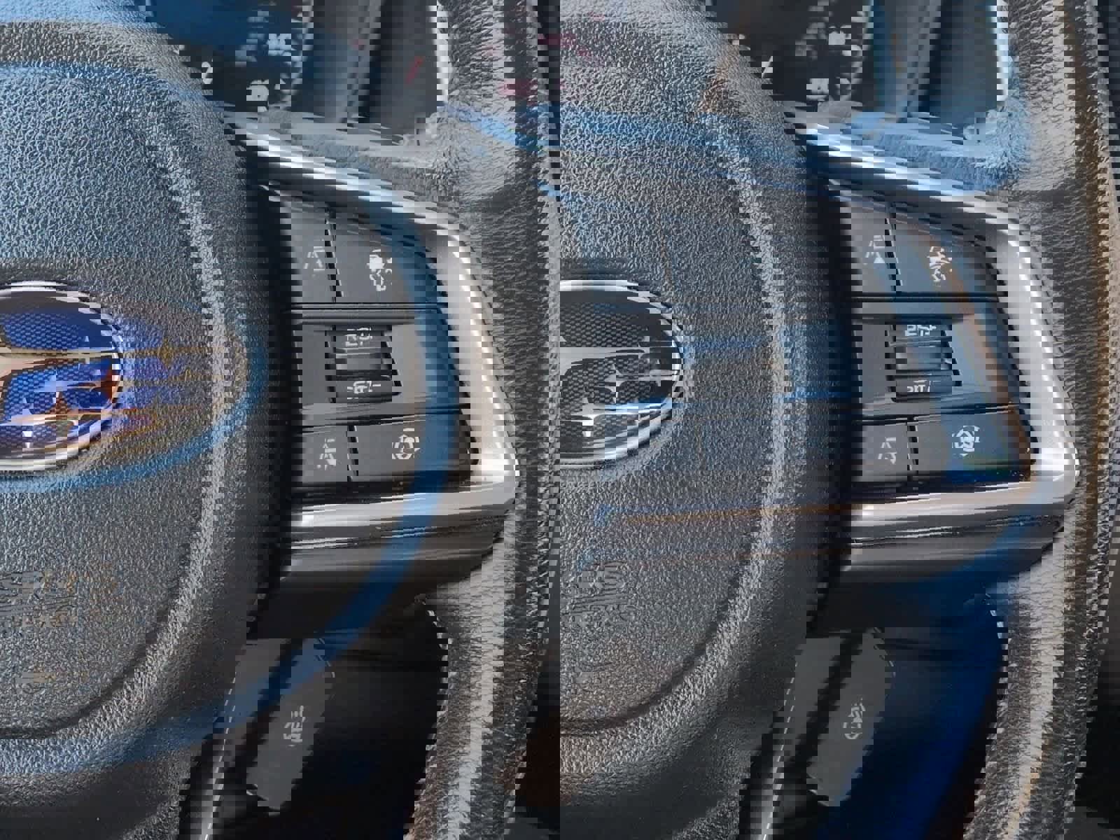 Used 2023 Subaru Ascent Limited image 25