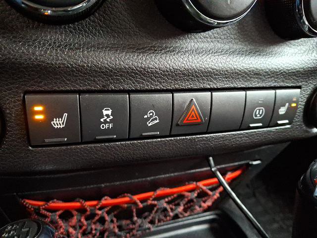 Used 2018 Jeep Wrangler Unlimited Rubicon AWD/4WD image 24