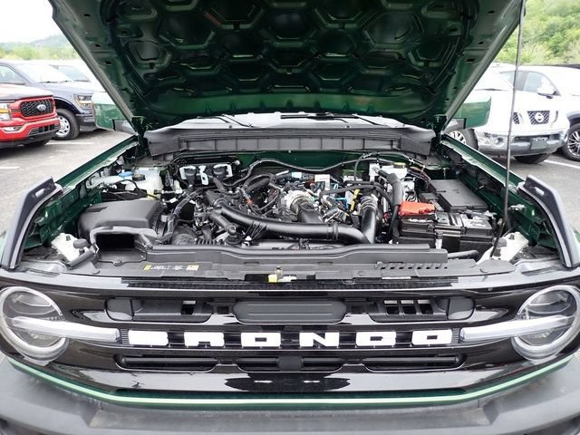 Certified 2025 Ford Bronco Outer Banks AWD/4WD image 15