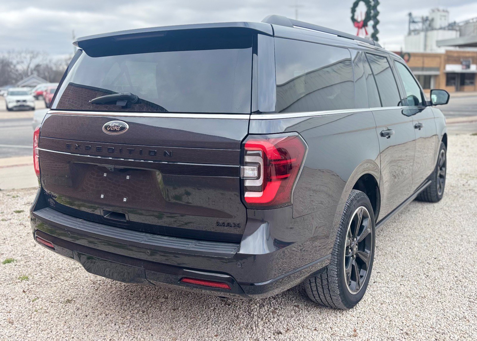 Certified 2022 Ford Expedition Max Limited AWD/4WD image 3