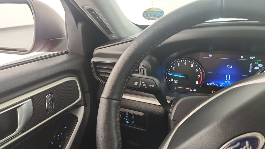 Certified 2024 Ford Explorer XLT AWD/4WD image 19