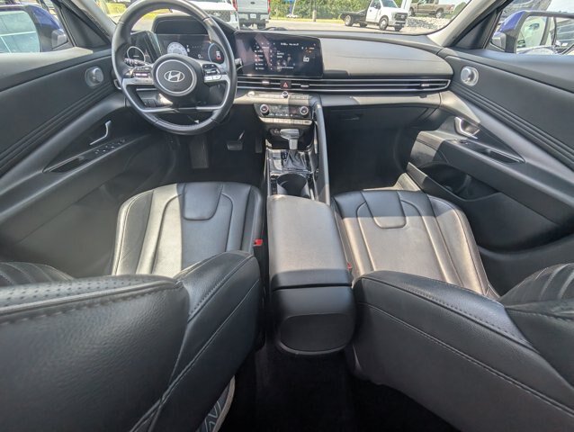 Used 2024 Hyundai Elantra Limited FWD image 23
