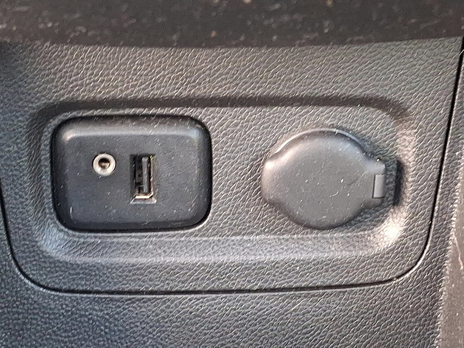 Used 2018 Chevrolet Spark LS image 22