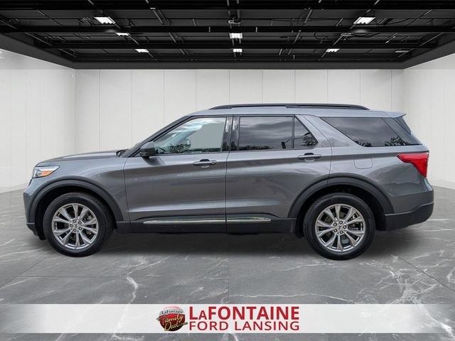 Certified 2023 Ford Explorer XLT w/ Equipment Group 202A AWD/4WD image 2