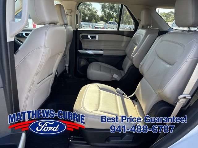 Certified 2022 Ford Explorer XLT w/ Equipment Group 202A RWD image 12
