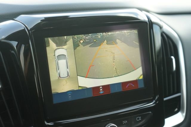 Used 2019 Chevrolet Traverse Premier w/ Driver Confidence II Package FWD image 30