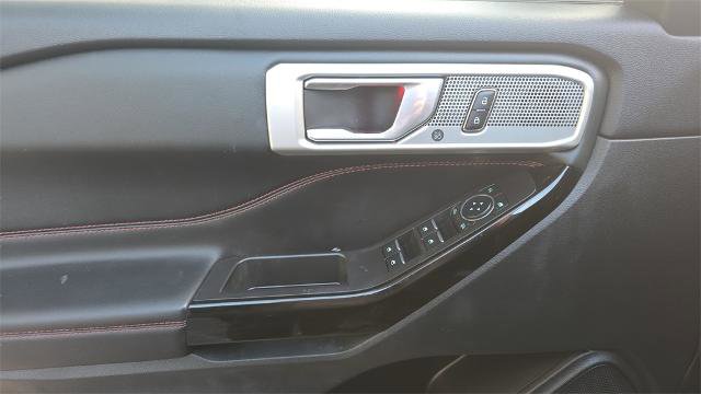 Certified 2023 Ford Explorer ST-Line w/ Class IV Trailer Tow Package image 13