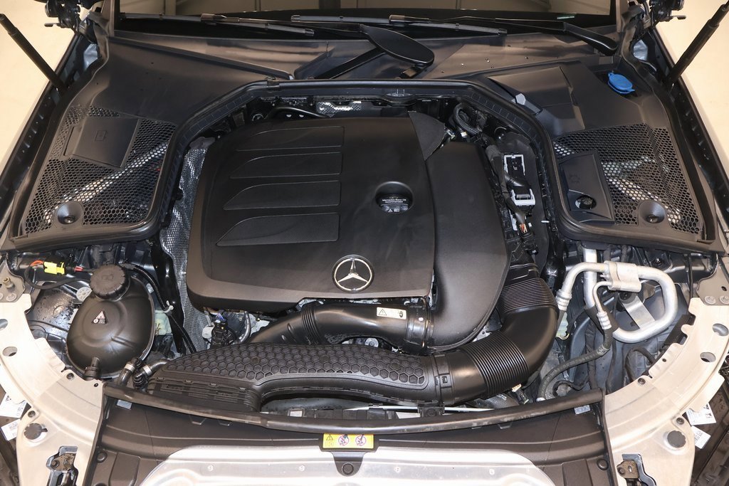 Used 2021 Mercedes-Benz C 300 4MATIC Sedan image 39