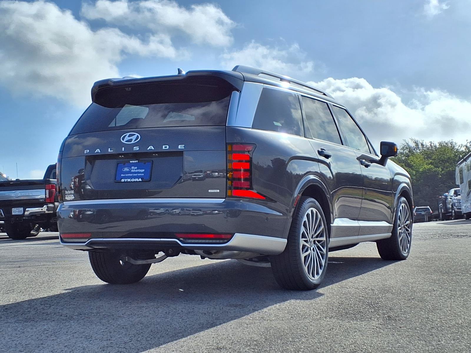 Used 2026 Hyundai Palisade Calligraphy AWD/4WD image 5