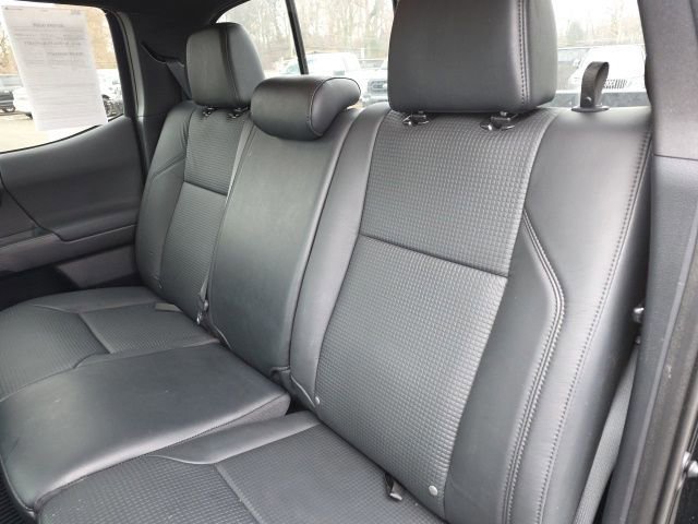 Used 2019 Toyota Tacoma 4x4 Double Cab image 14