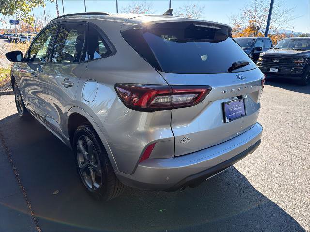 Certified 2023 Ford Escape ST-Line Select w/ Tech Pack #2 AWD/4WD image 13