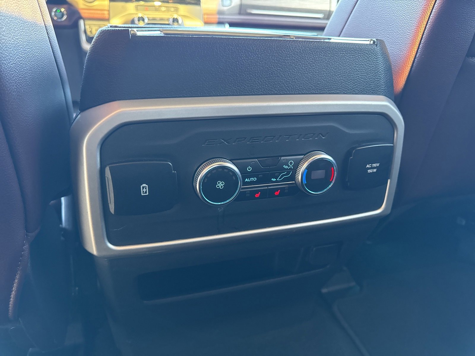 Certified 2023 Ford Expedition Limited image 41