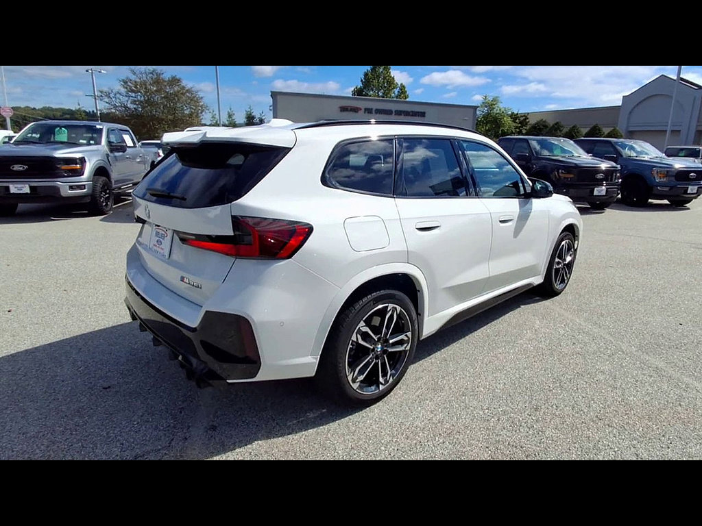 Used 2025 BMW X1 M35i w/ Premium Package AWD/4WD image 8