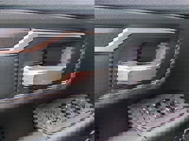 Used 2025 RAM 1500 Big Horn image 13