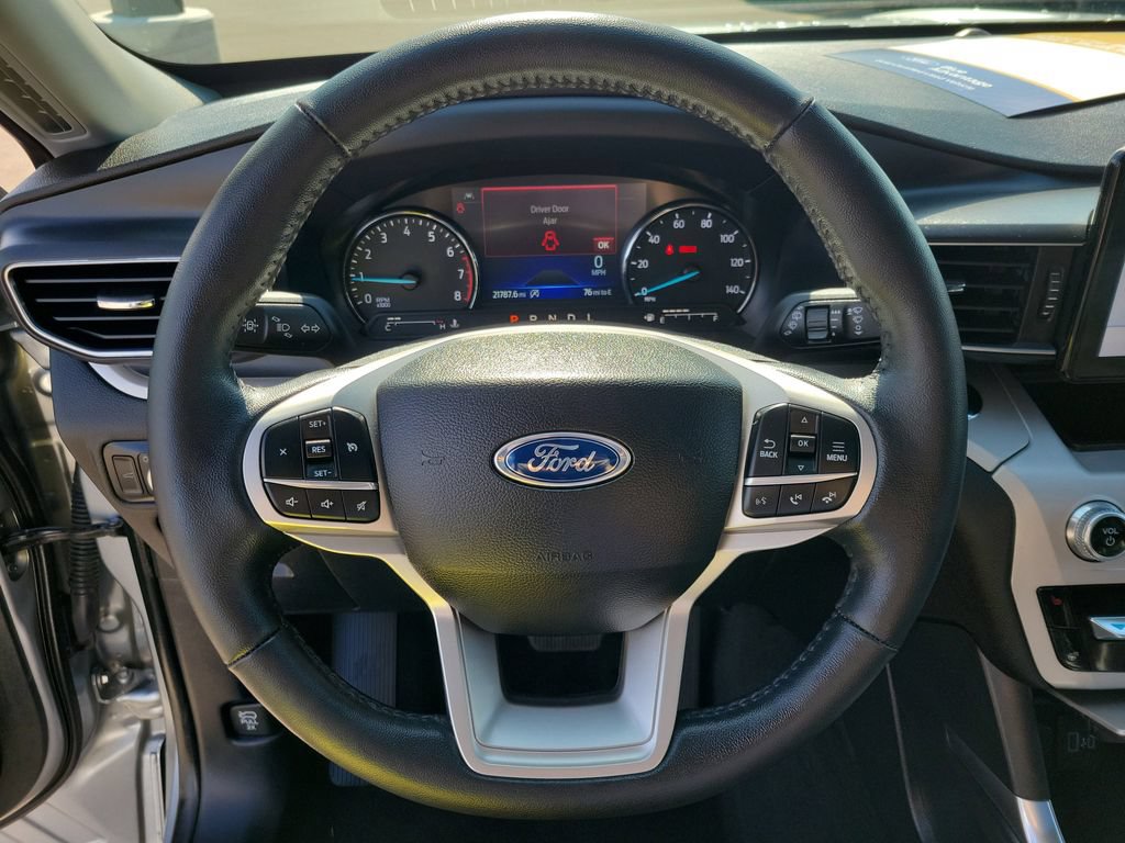 Certified 2024 Ford Explorer XLT w/ Equipment Group 202A AWD/4WD image 24