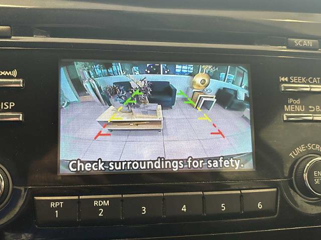 Used 2017 Nissan Rogue S image 13