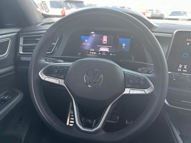 Used 2025 Volkswagen Atlas Cross Sport SEL Premium R-Line image 26