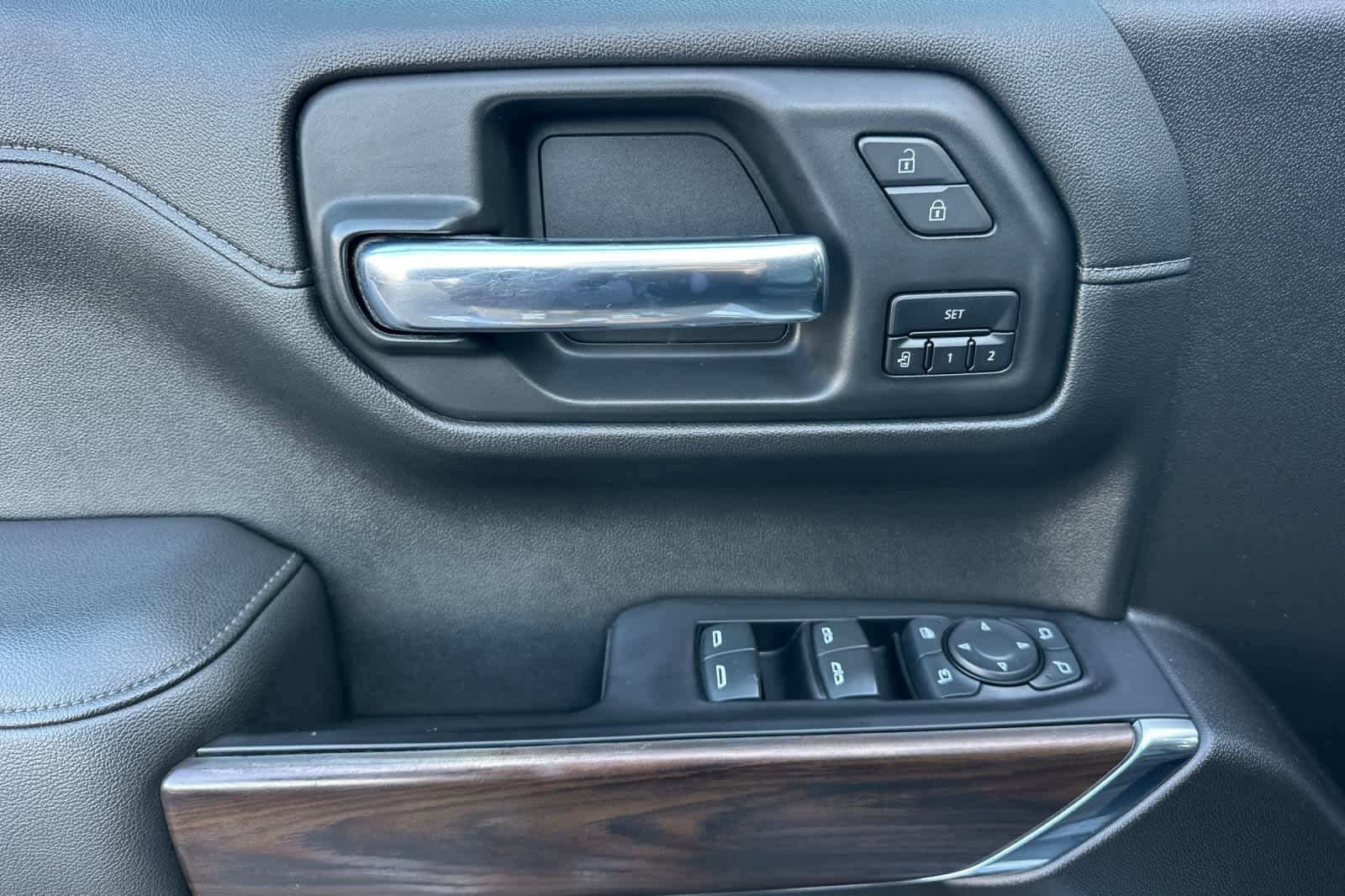 Used 2020 GMC Sierra 1500 SLT w/ SLT Premium Plus Package image 13