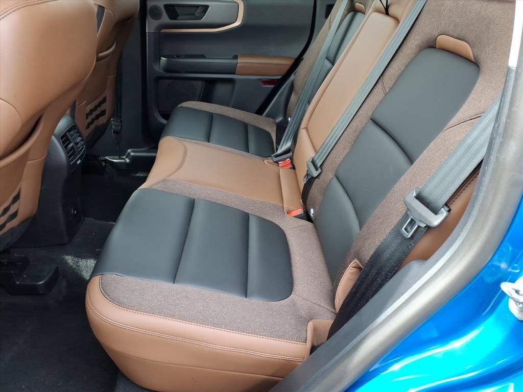 Certified 2025 Ford Bronco Sport Outer Banks w/ Outer Banks Tech Package+ AWD/4WD image 13