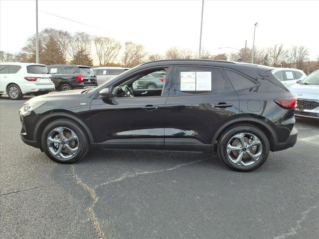 Certified 2025 Ford Escape ST-Line image 23