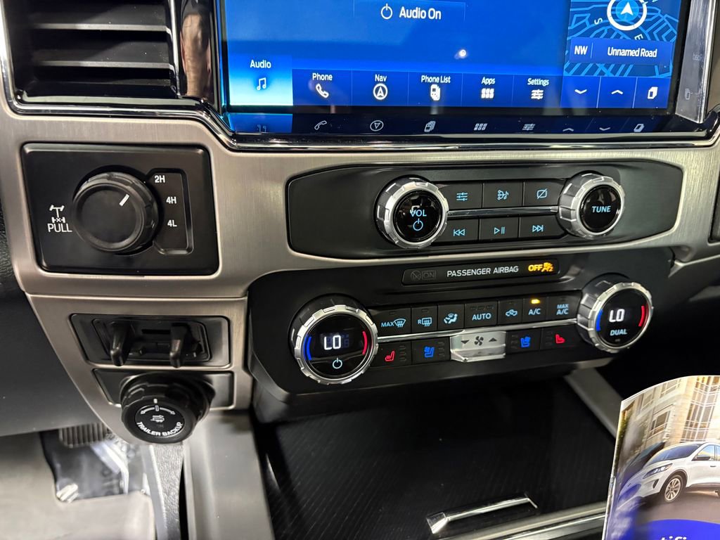 Certified 2022 Ford F350 Platinum w/ Tremor Off-Road Package AWD/4WD image 20