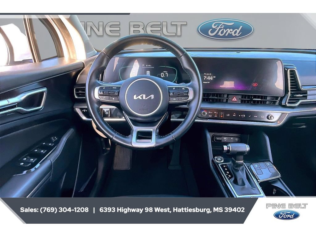 Used 2023 Kia Sportage EX FWD image 5